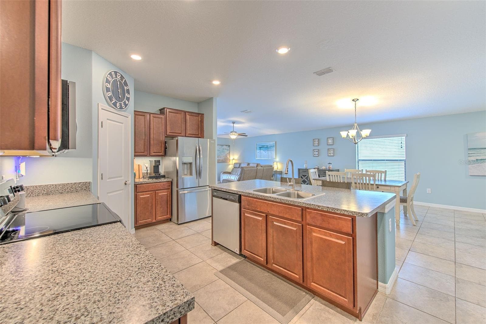 Single Family Residence at 12619 LEMON PEPPER DR, RIVERVIEW, photo 18 of 41