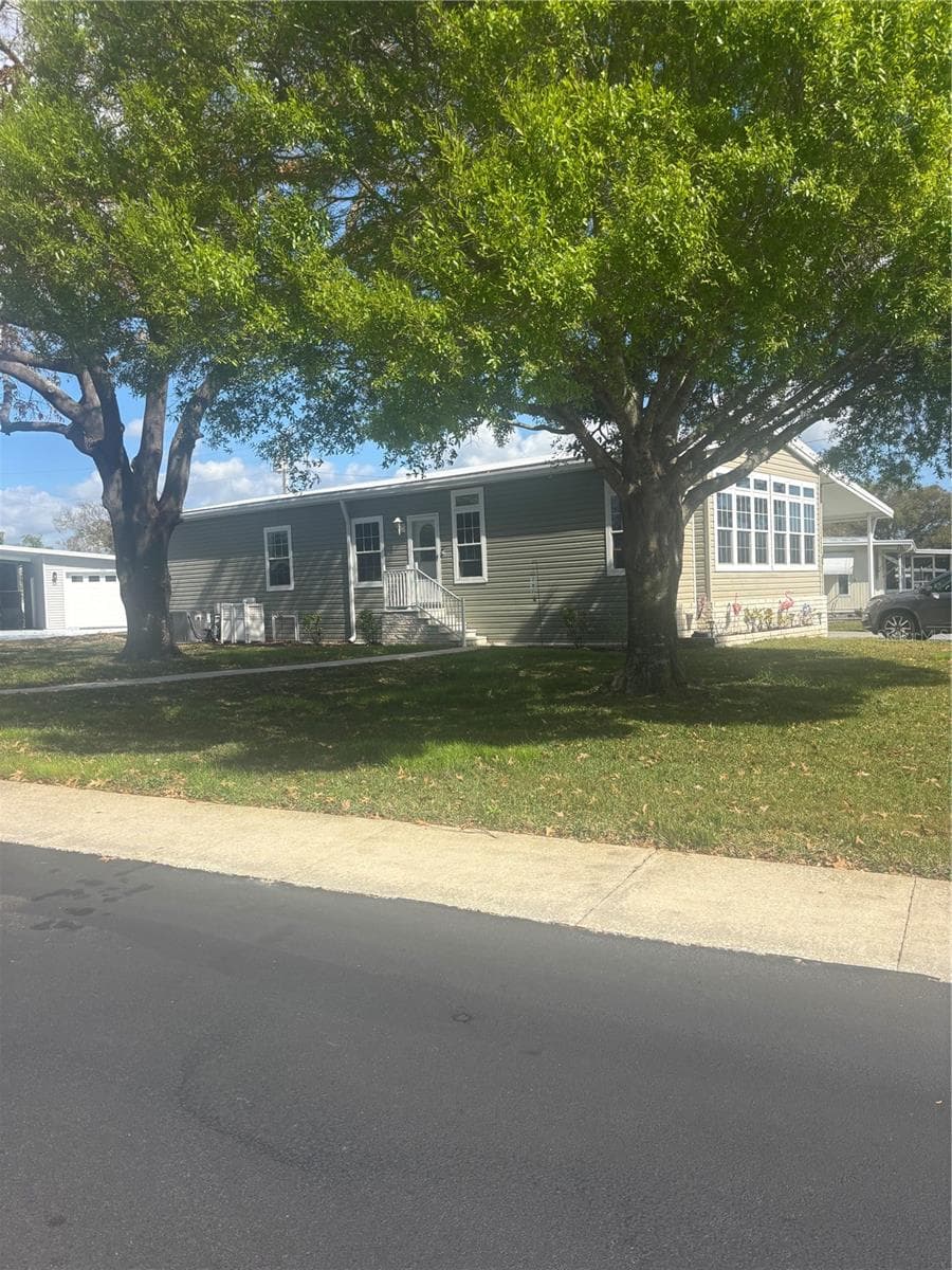 Cul De Sac - 105 FREEDOM CT #30, PALM HARBOR