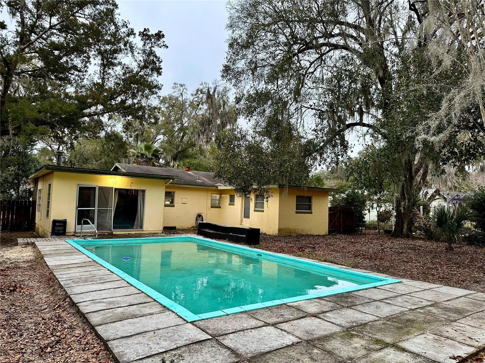 Single Family Residence at 424 W HOGLE AVE, DELAND, photo 14 of 27