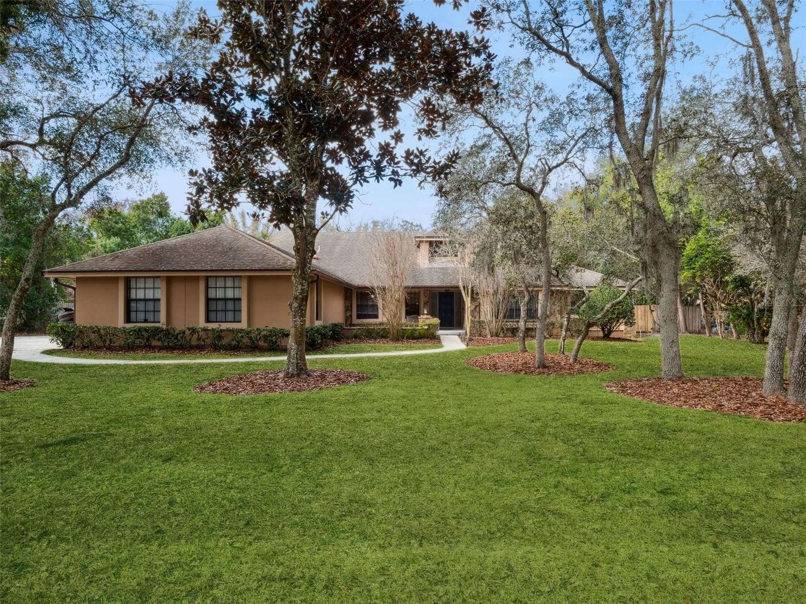 5314 SHADYWOOD LN