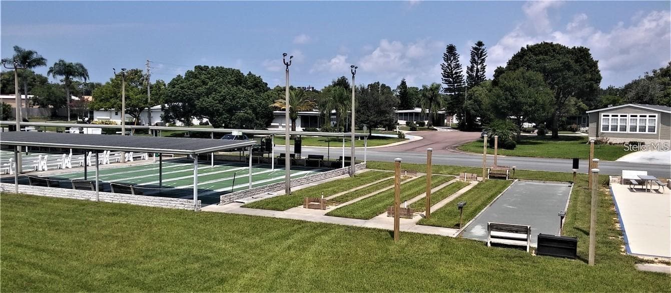 Shuffle and Bocce Courts - 105 FREEDOM CT #30, PALM HARBOR