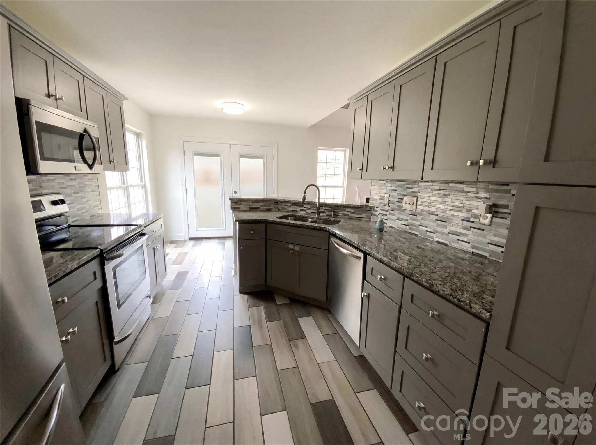 Single Family Residence at 7508 Free Court, Charlotte, photo 2 of 16