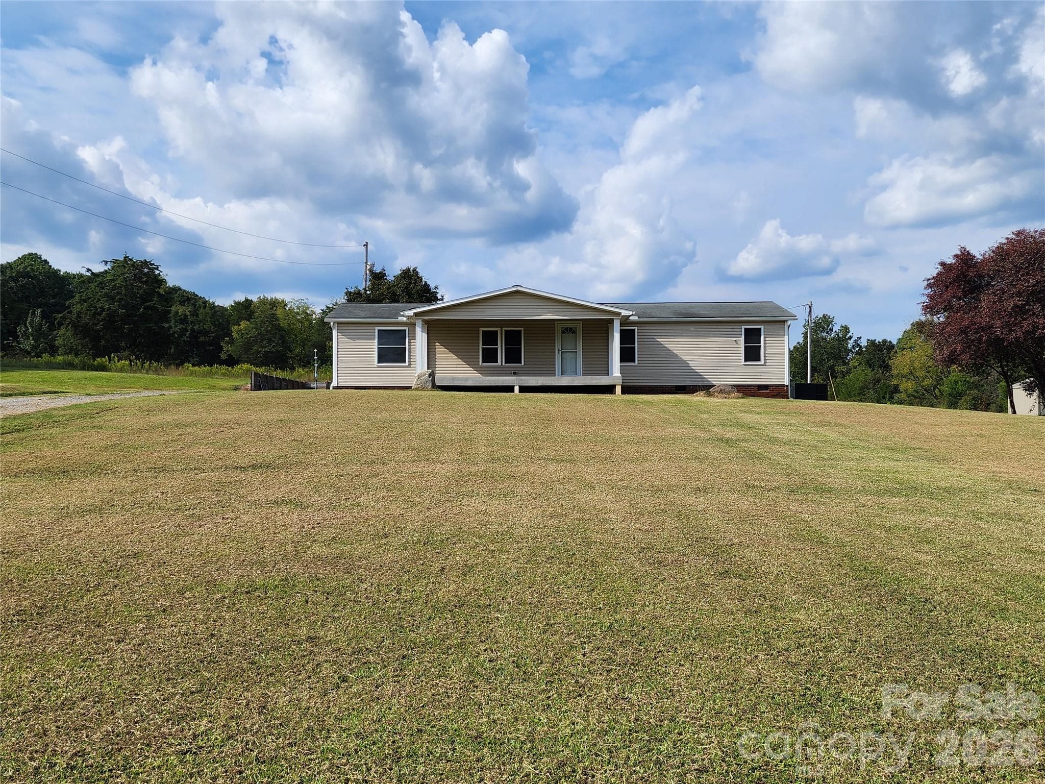 Single Family Residence at Mooresville, photo 3 of 36