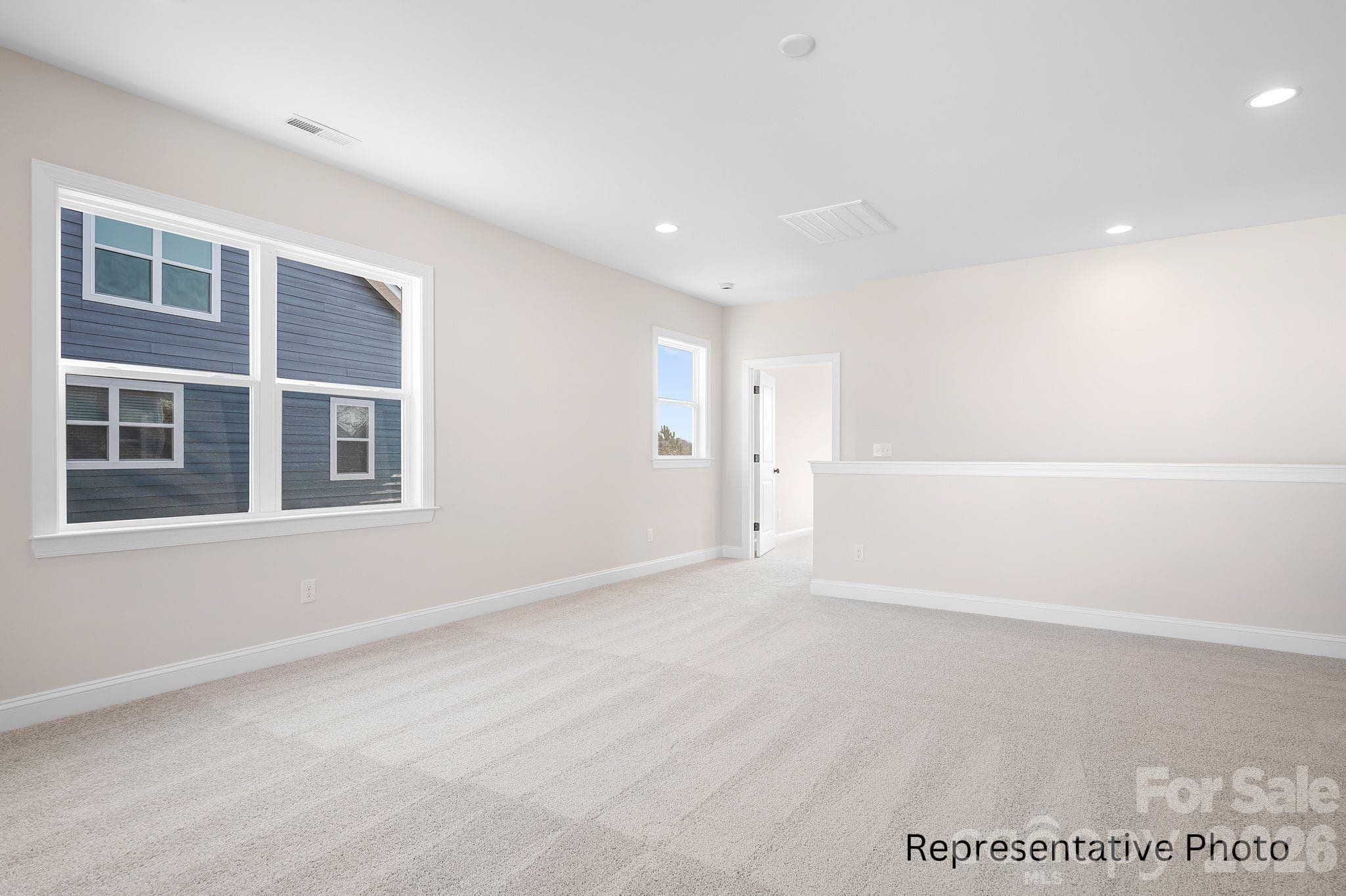 Single Family Residence at 4172 Millstream Road, Denver, photo 18 of 32