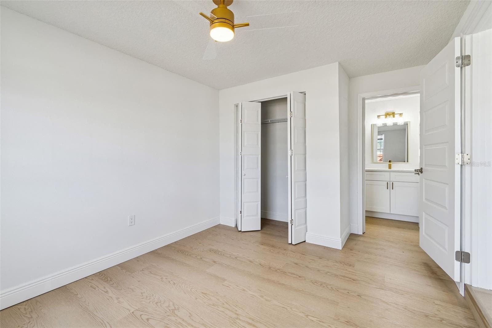 Single Family Residence at 7910 W POWHATAN AVE, TAMPA, photo 51 of 98