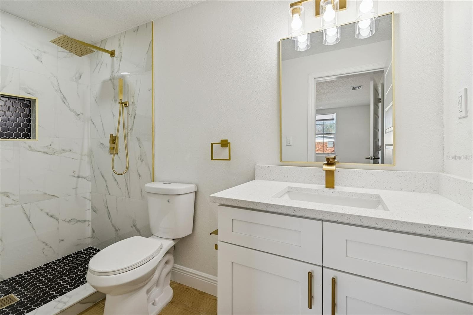 Single Family Residence at 7910 W POWHATAN AVE, TAMPA, photo 54 of 98