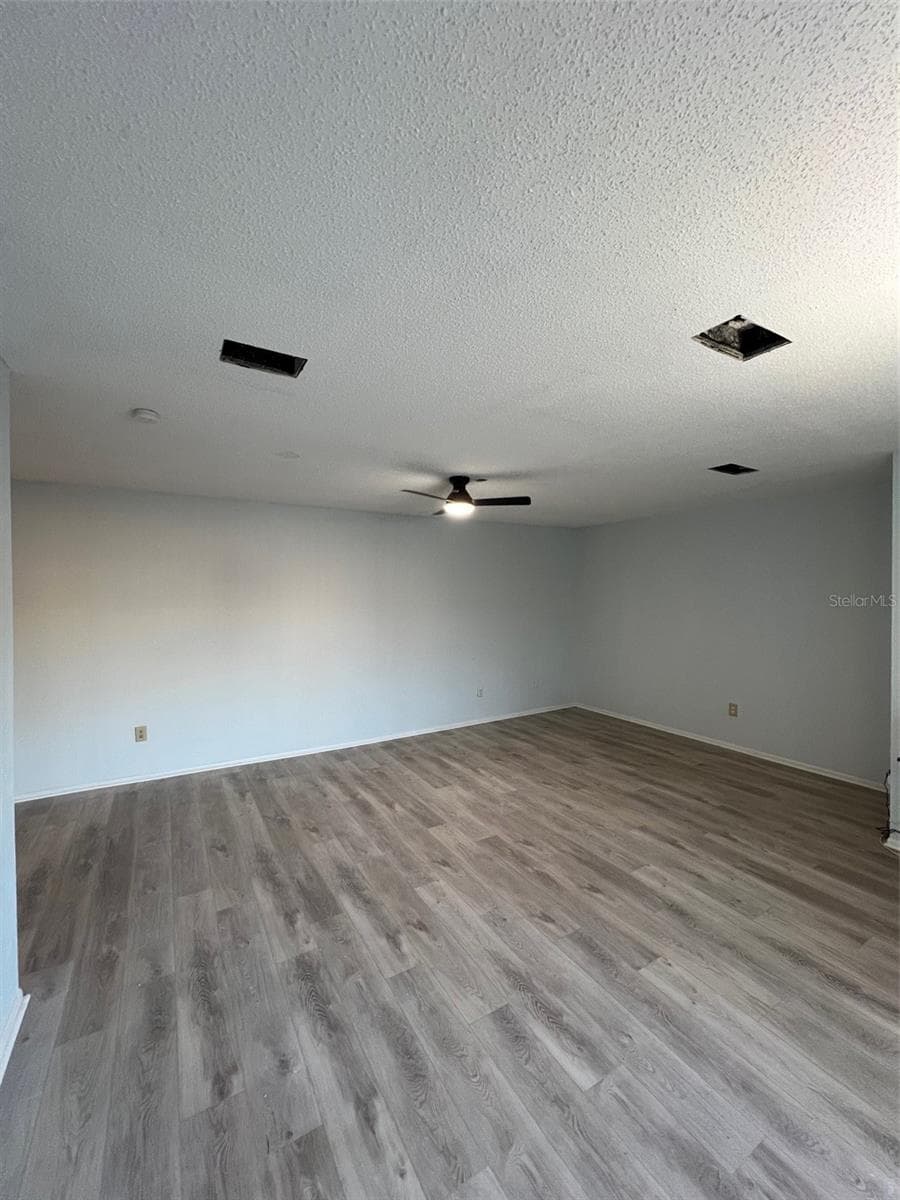 LIVING ROOM - 7951 58TH AVE N #207, ST PETERSBURG
