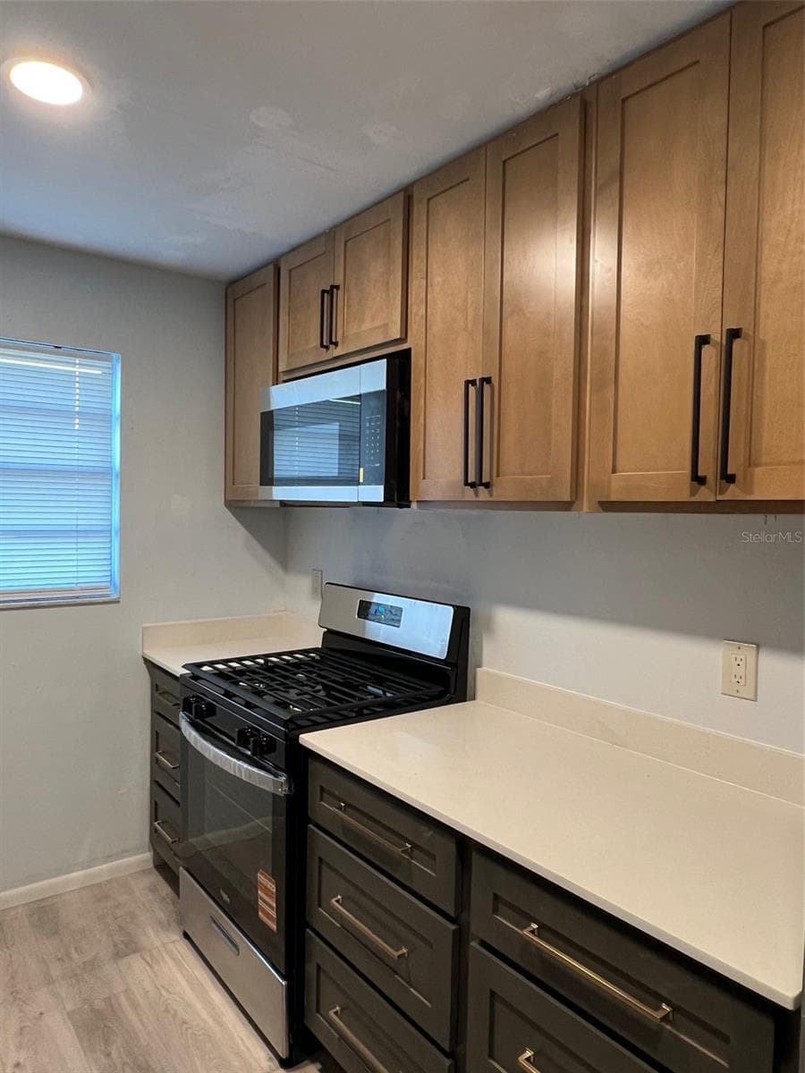 Condominium at 7951 58TH AVE N #207, ST PETERSBURG, photo 8 of 23