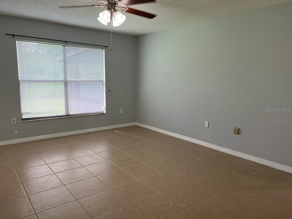 Single Family Residence at 116 TALAVERA LN, KISSIMMEE, photo 2 of 18