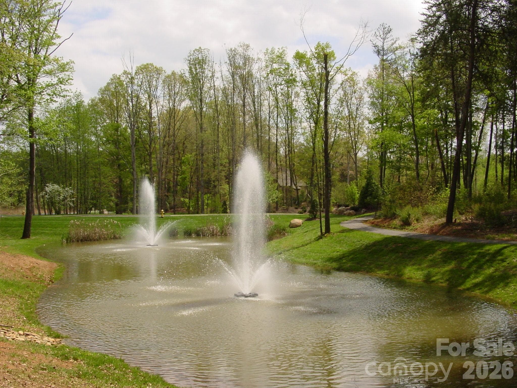 Fountain pond along entrance - Belmont