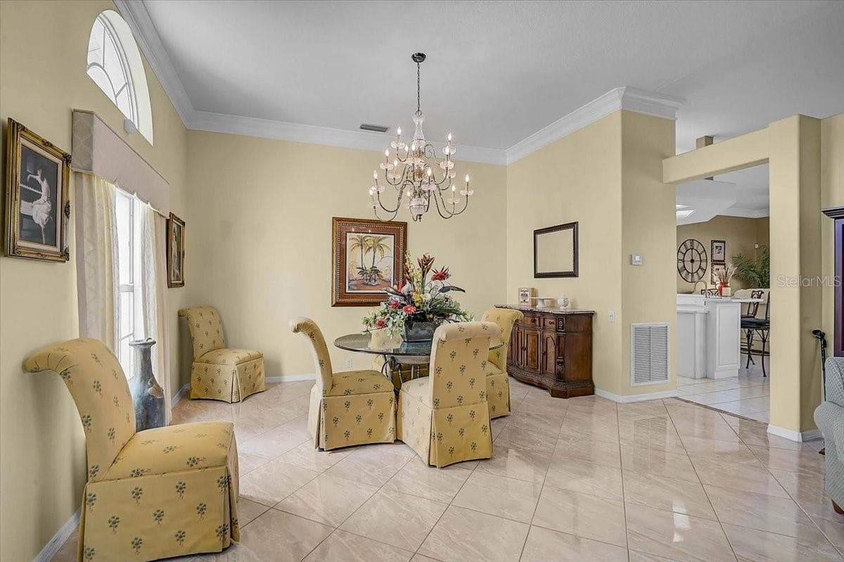 Single Family Residence at 5072 KILTY CT E, BRADENTON, photo 4 of 38
