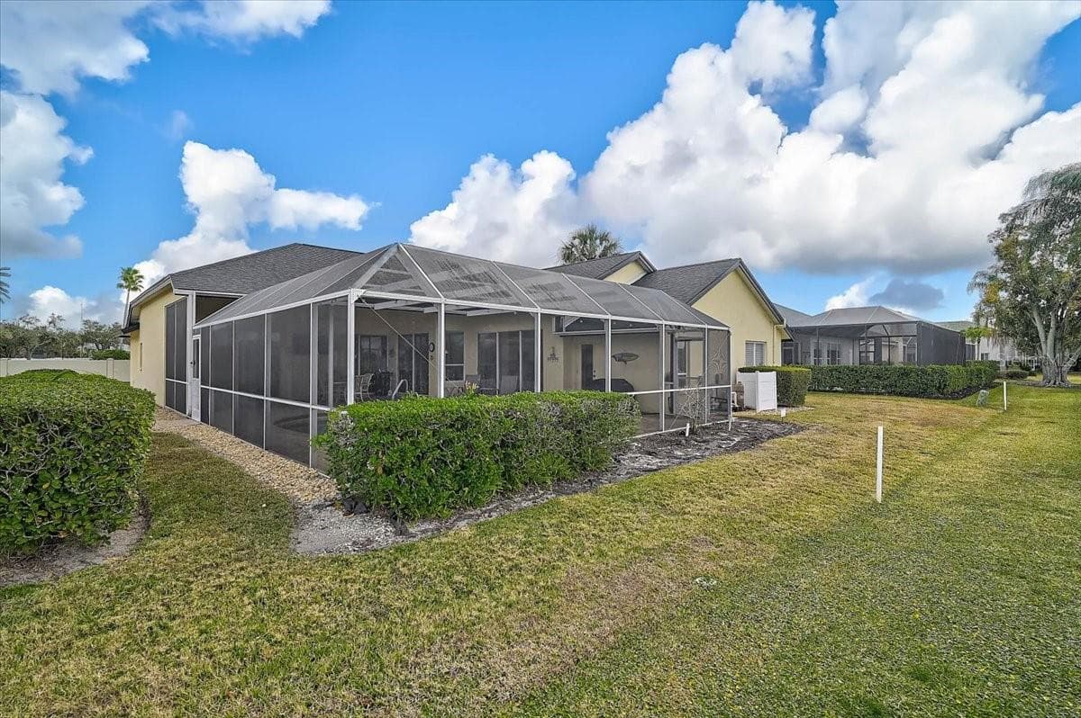 Single Family Residence at 5072 KILTY CT E, BRADENTON, photo 31 of 38