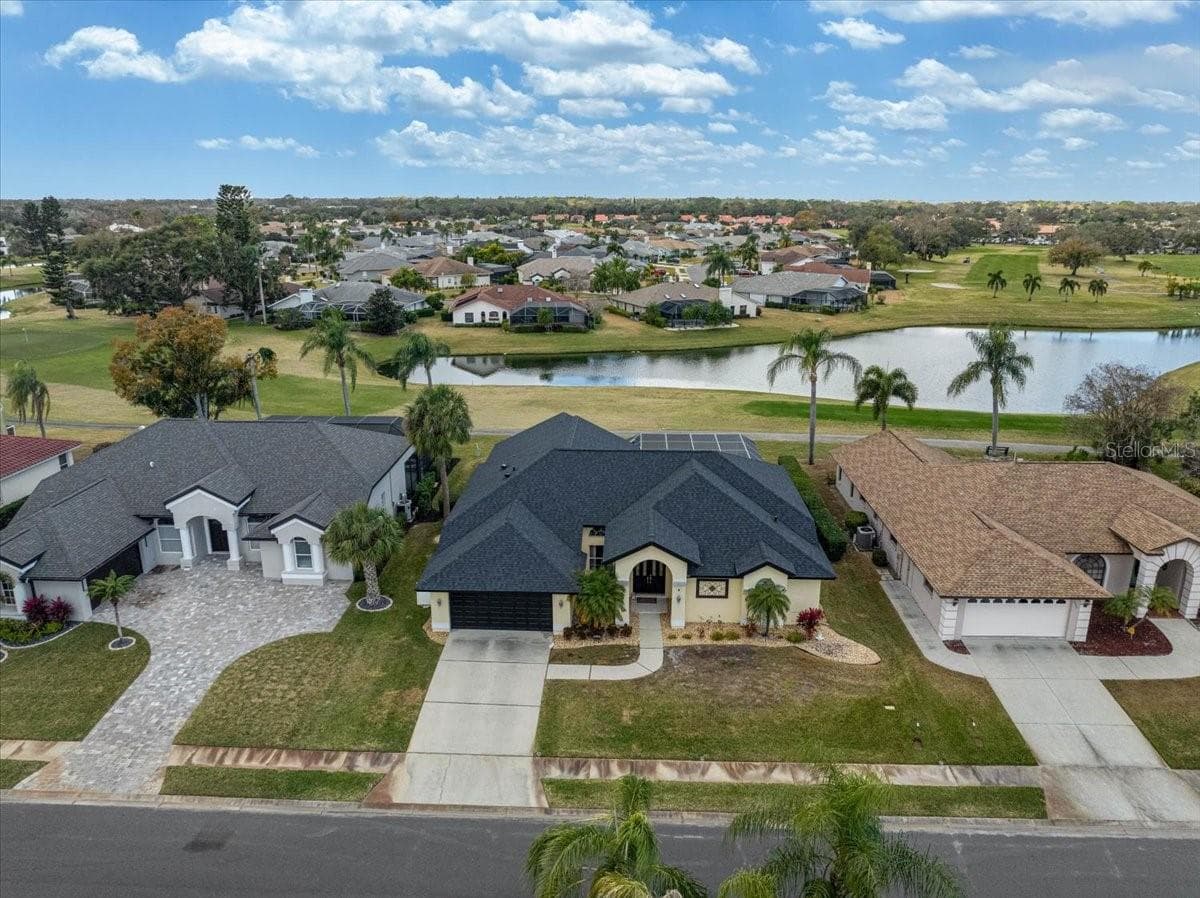 Single Family Residence at 5072 KILTY CT E, BRADENTON, photo 33 of 38