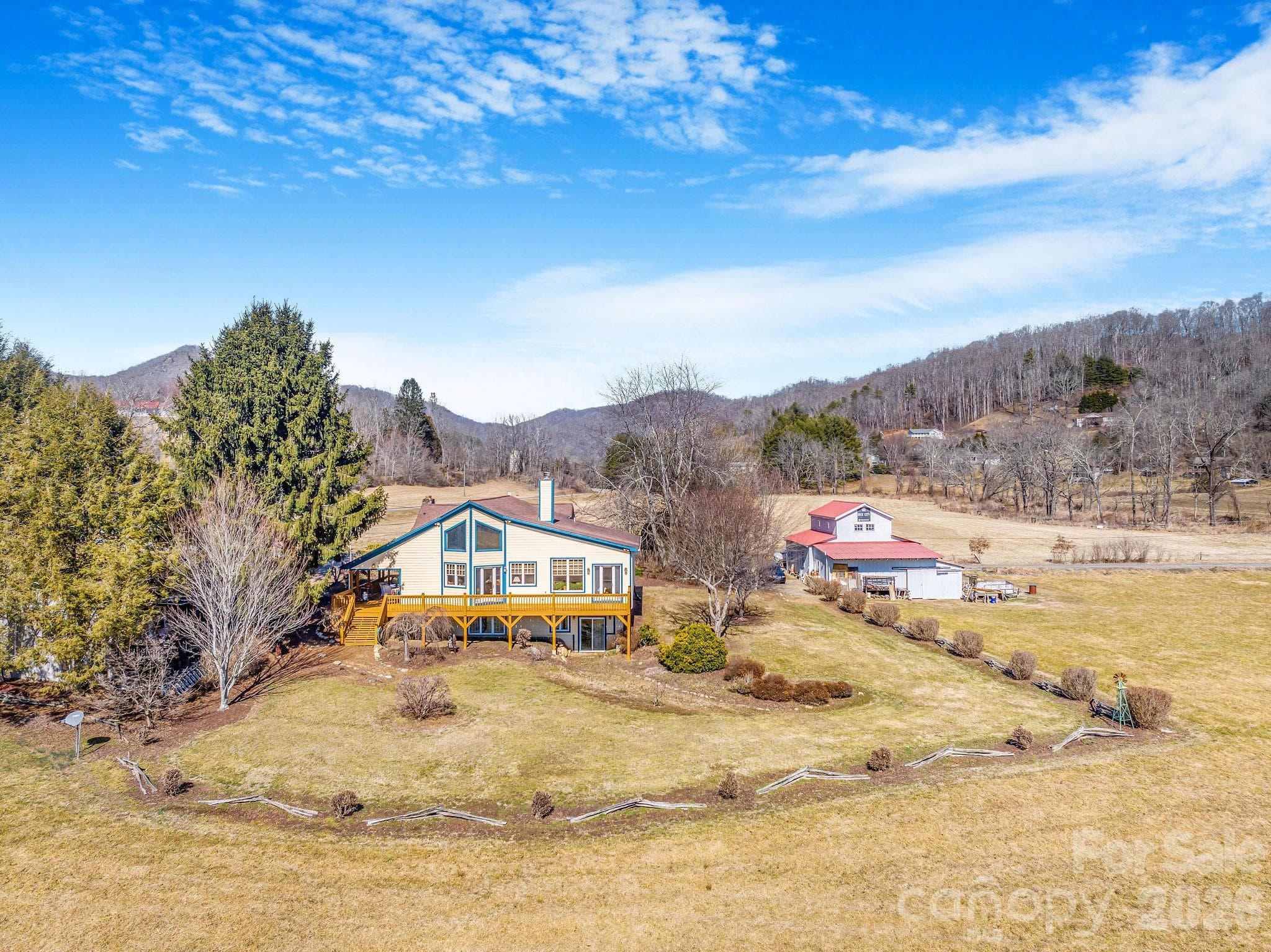 Regal and inviting, set on 4.5 acres - Canton