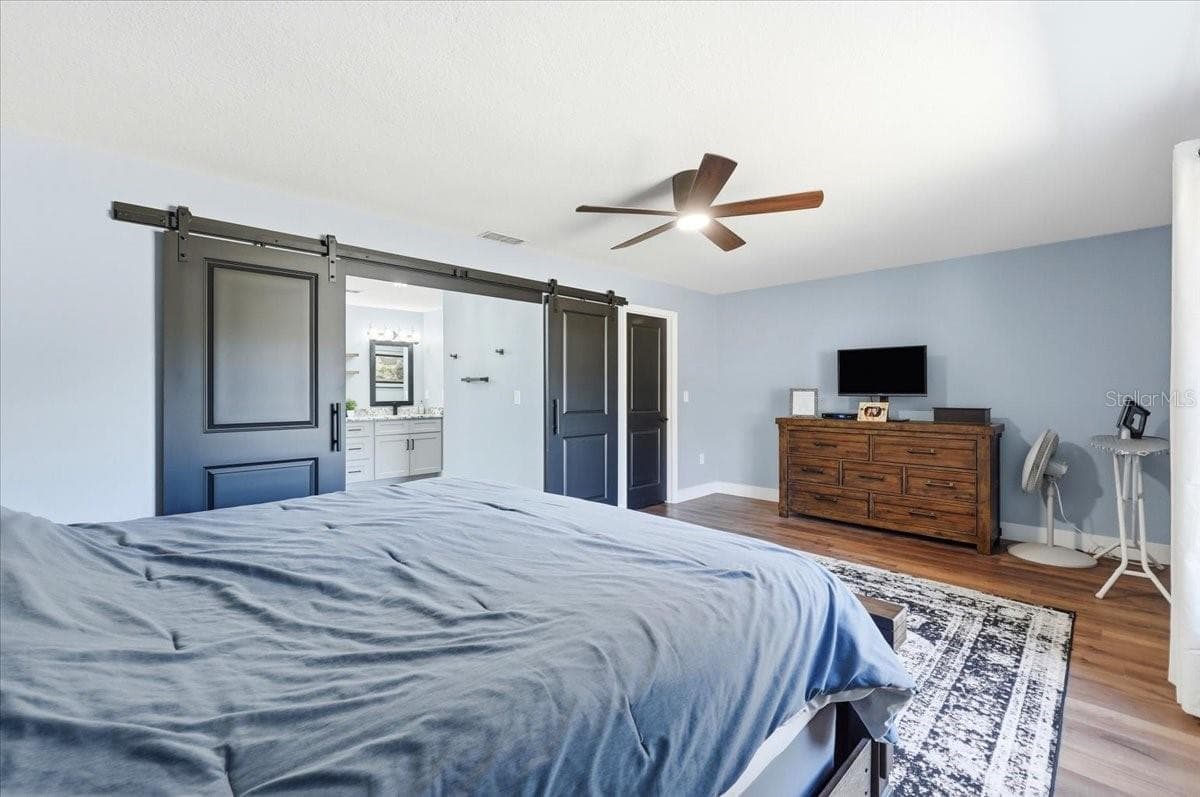Single Family Residence at 5225 GLENMORE DR, LAKELAND, photo 25 of 60