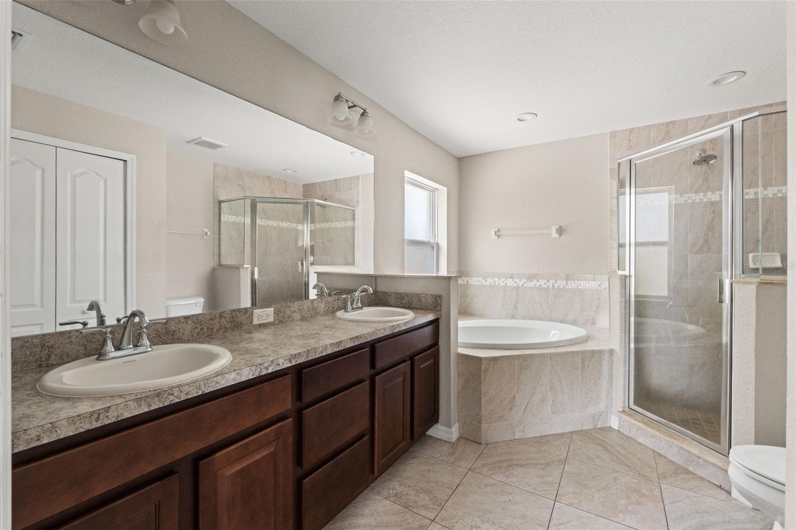 Single Family Residence at 11428 PELICAN AVE, WEEKI WACHEE, photo 24 of 42