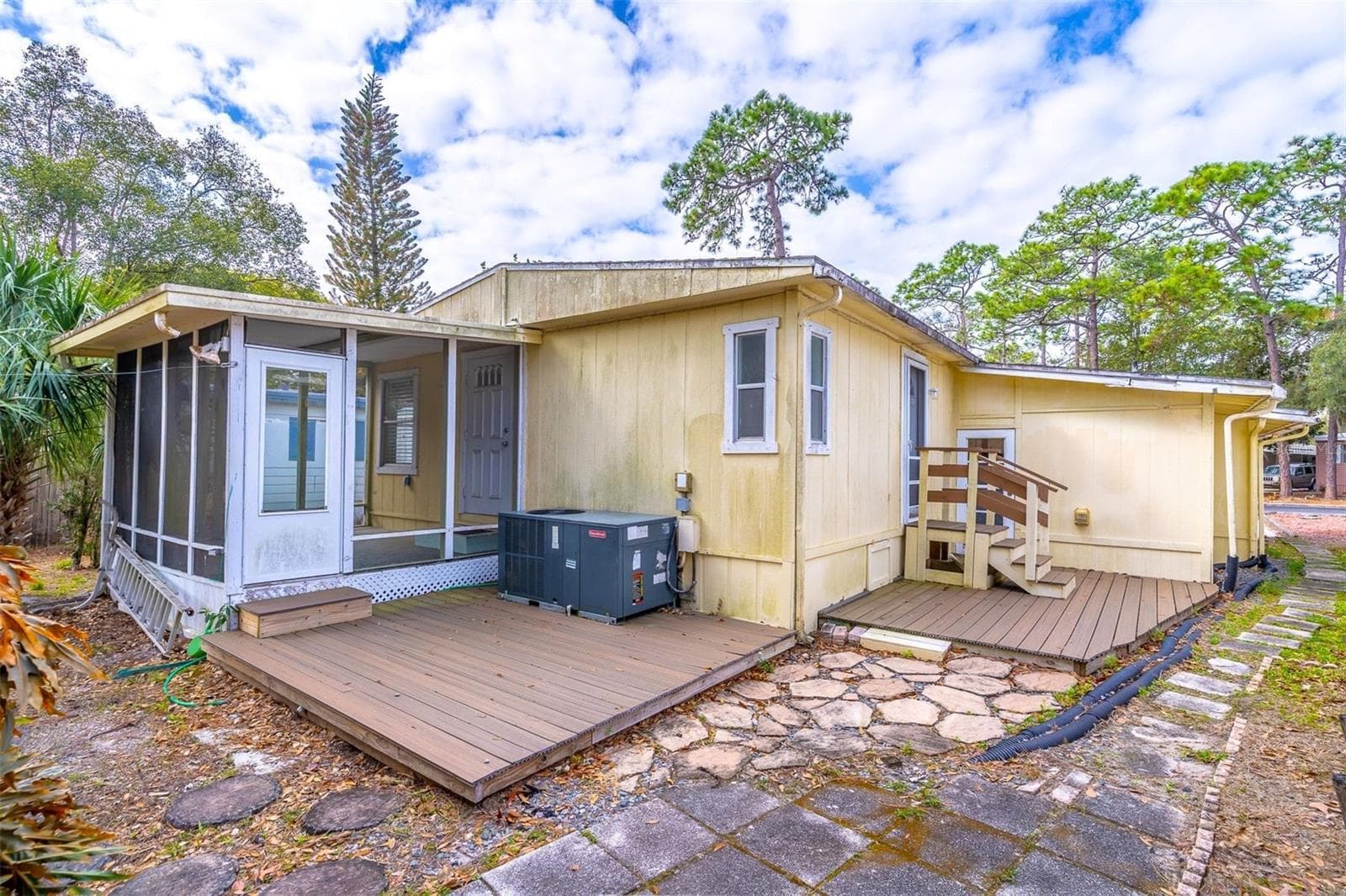 Mobile Home at 320 N FOREST BLVD, LAKE MARY, photo 43 of 69
