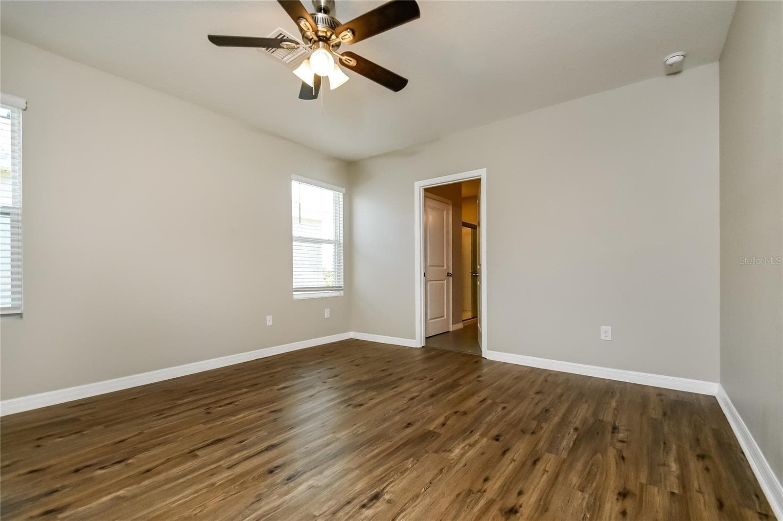 Single Family Residence at 4106 WILLOW HAMMOCK DR, PALMETTO, photo 8 of 15