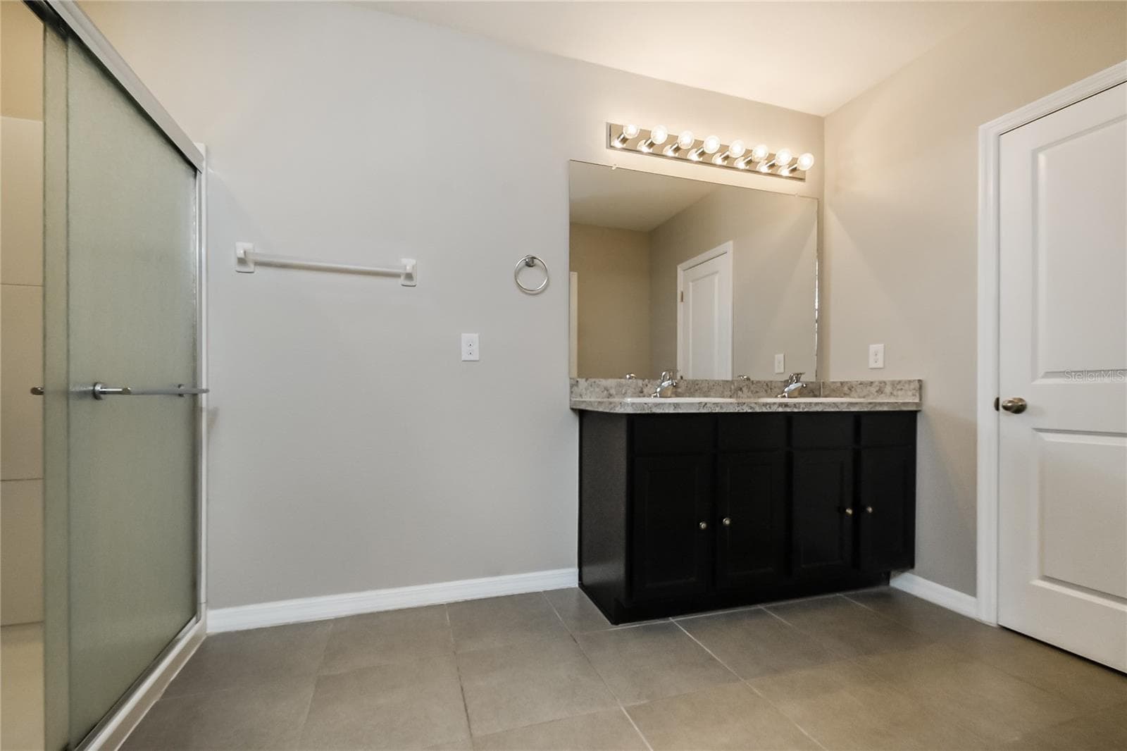 Single Family Residence at 4106 WILLOW HAMMOCK DR, PALMETTO, photo 10 of 15