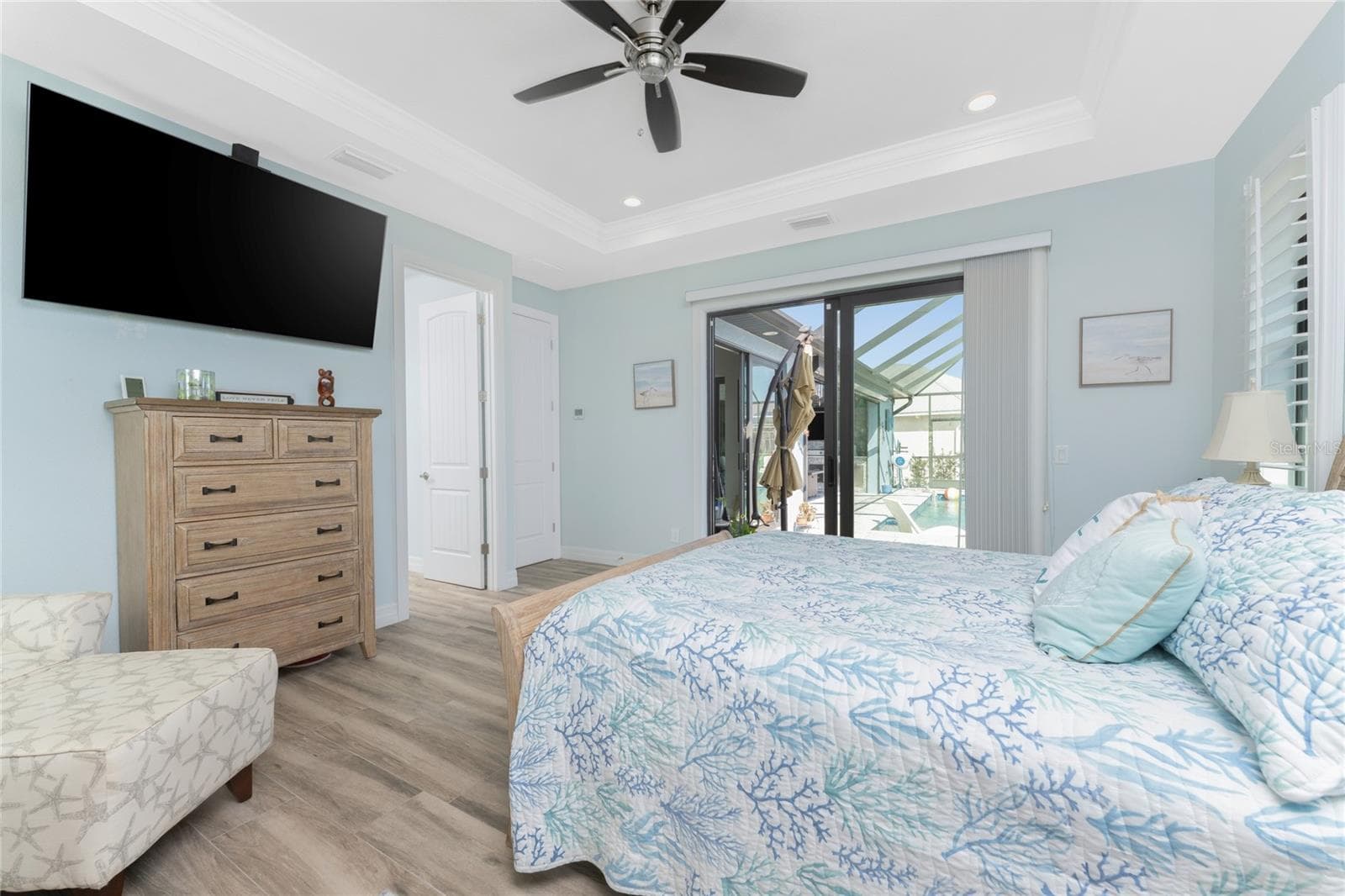 Single Family Residence at 401 ALBATROSS RD, ROTONDA WEST, photo 32 of 86