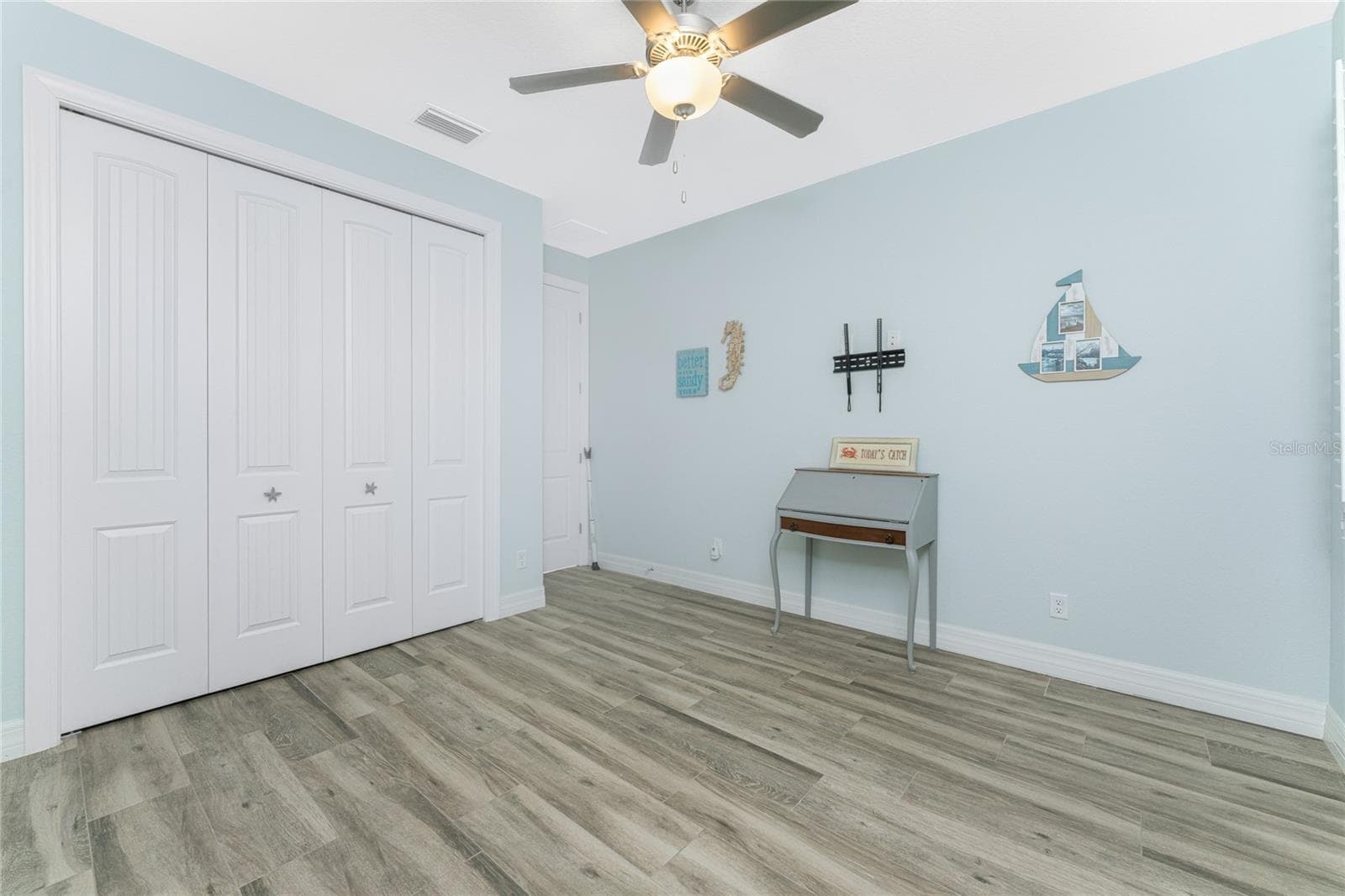 Single Family Residence at 401 ALBATROSS RD, ROTONDA WEST, photo 35 of 86