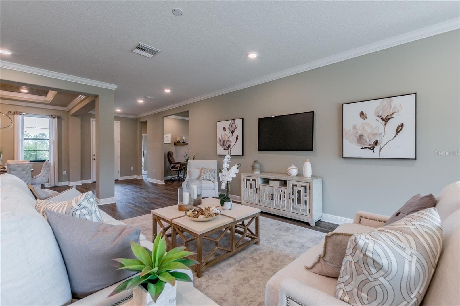 Single Family Residence at 704 ESTATES BLVD, TARPON SPRINGS, photo 7 of 52