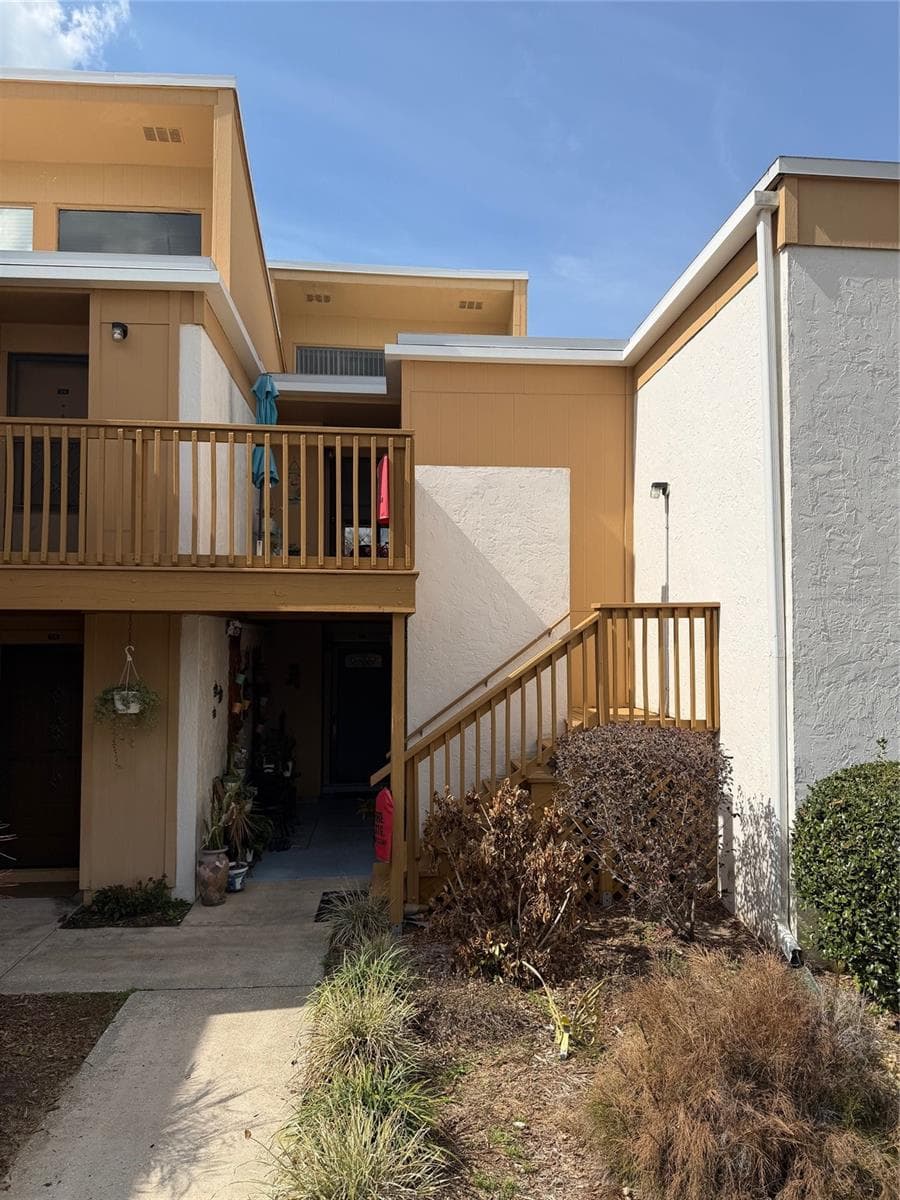 Condominium at 1051 S HIGHLAND ST #3D, MOUNT DORA, photo 2 of 19
