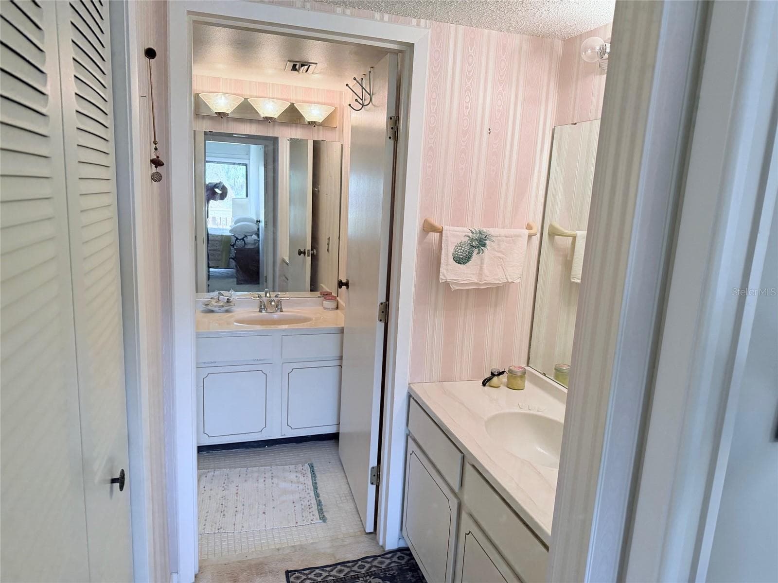 Condominium at 1051 S HIGHLAND ST #3D, MOUNT DORA, photo 10 of 19