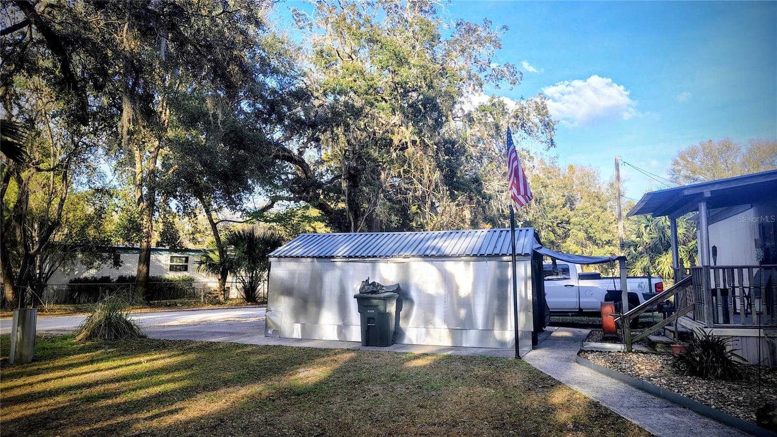Mobile Home at 5990 NE 37TH STREET, SILVER SPRINGS, photo 4 of 30