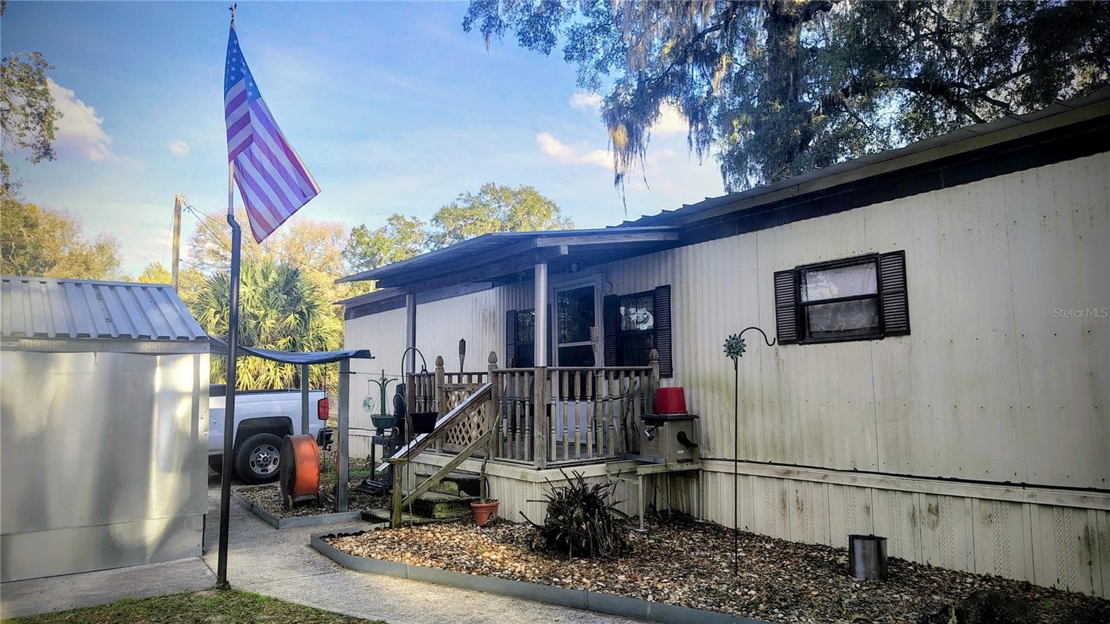 Mobile Home at 5990 NE 37TH STREET, SILVER SPRINGS, photo 5 of 30