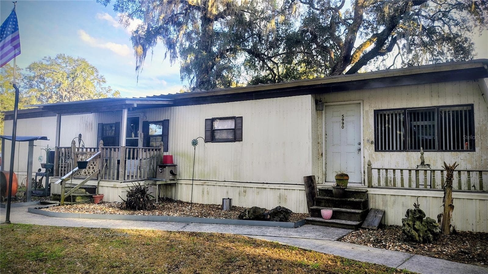 Mobile Home at 5990 NE 37TH STREET, SILVER SPRINGS, photo 6 of 30
