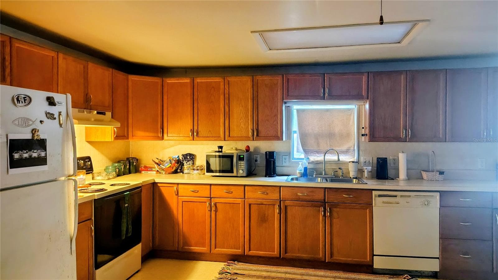 Mobile Home at 5990 NE 37TH STREET, SILVER SPRINGS, photo 9 of 30