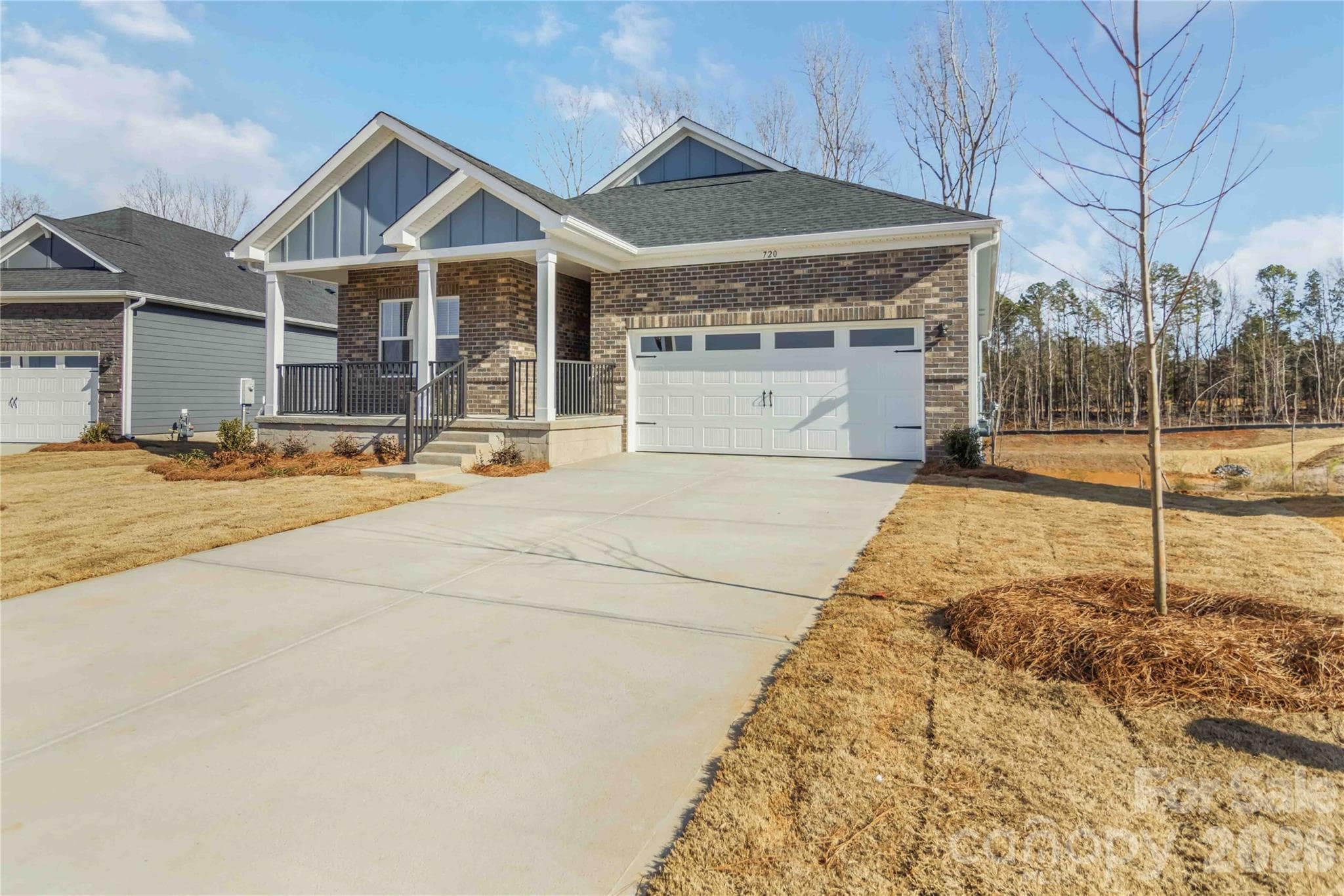 Single Family Residence at 720 Palmer Pendleton Way, York, photo 2 of 39