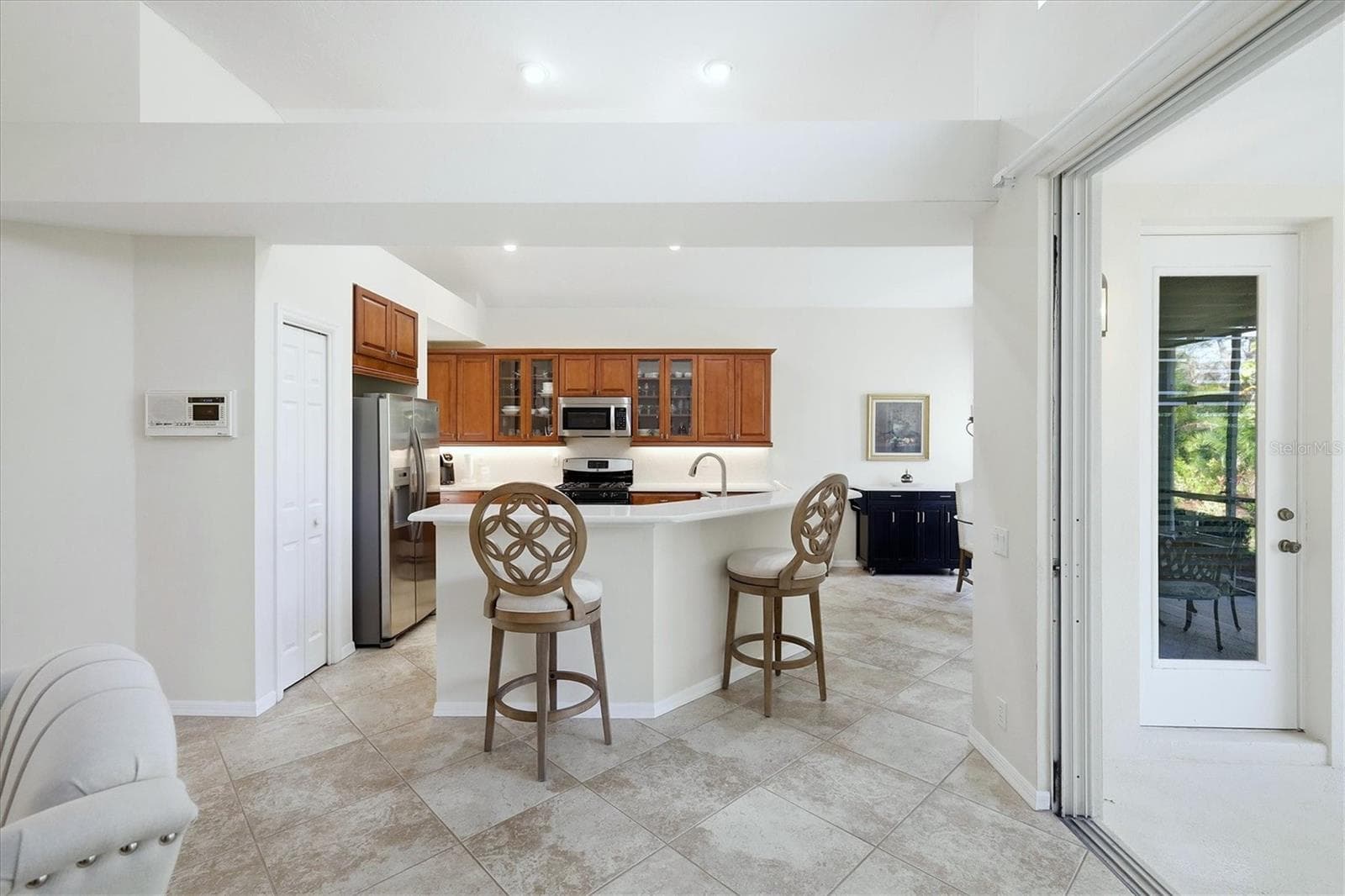 Single Family Residence at 6411 BERKSHIRE PL, UNIVERSITY PARK, photo 14 of 52
