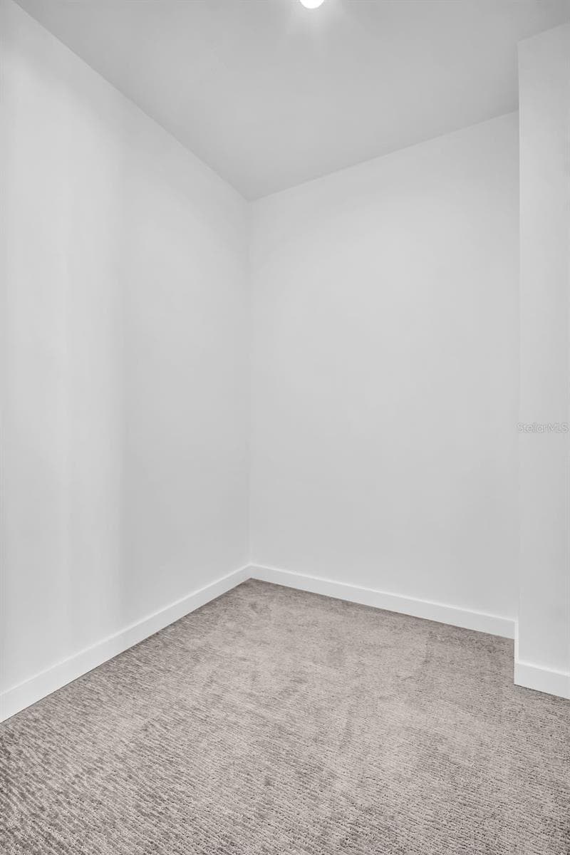 Condominium at 400 CENTRAL AVE #2605, ST PETERSBURG, photo 24 of 74