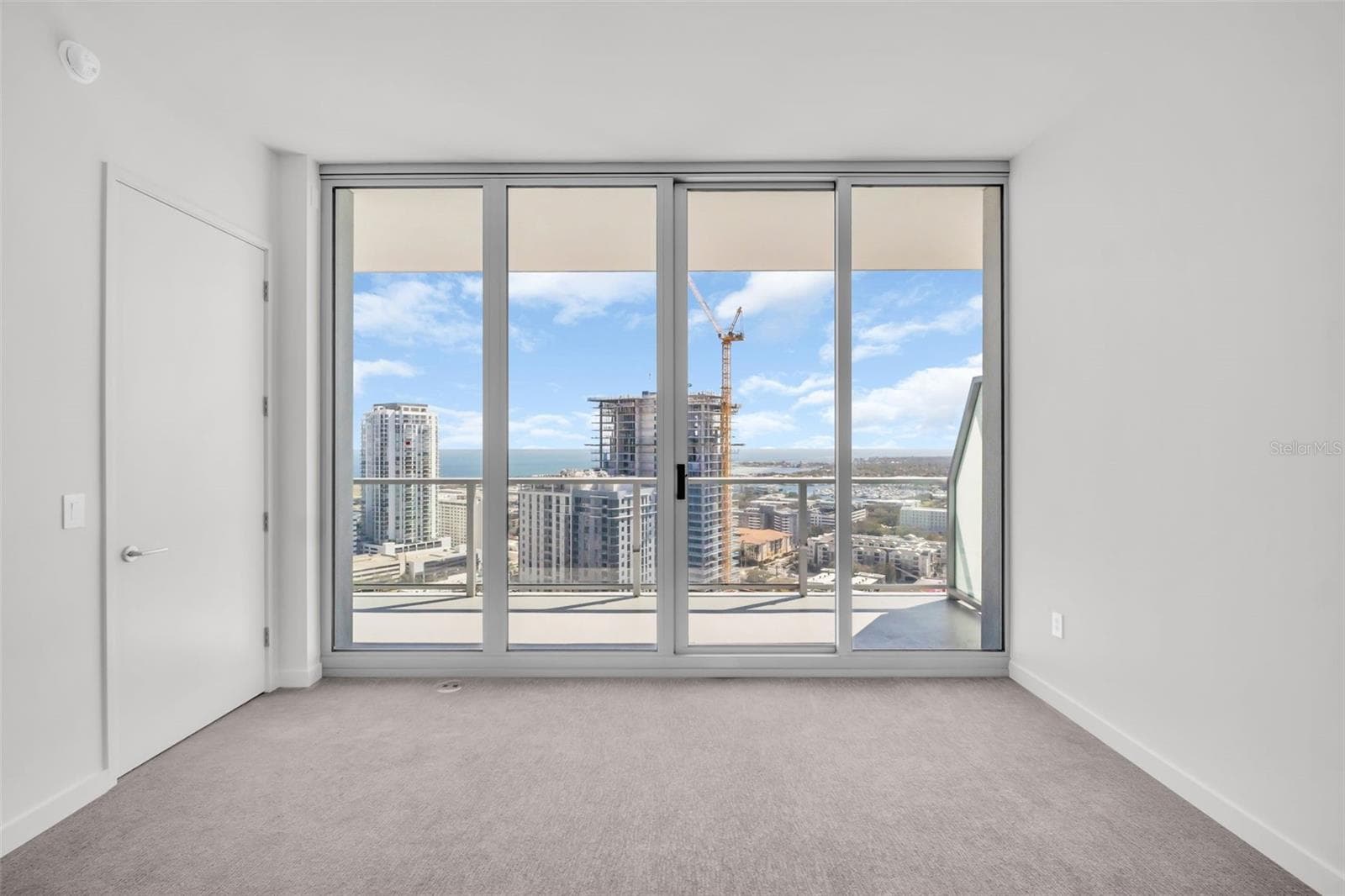Condominium at 400 CENTRAL AVE #2605, ST PETERSBURG, photo 34 of 74