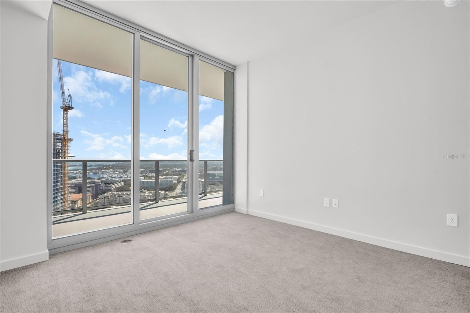Condominium at 400 CENTRAL AVE #2605, ST PETERSBURG, photo 39 of 74