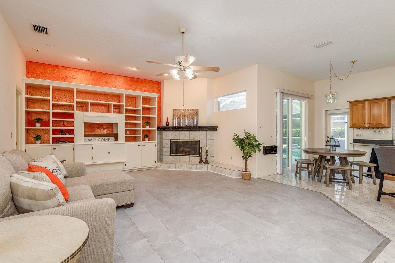 Single Family Residence at 771 WEATHERSFIELD DR, DUNEDIN, photo 11 of 35