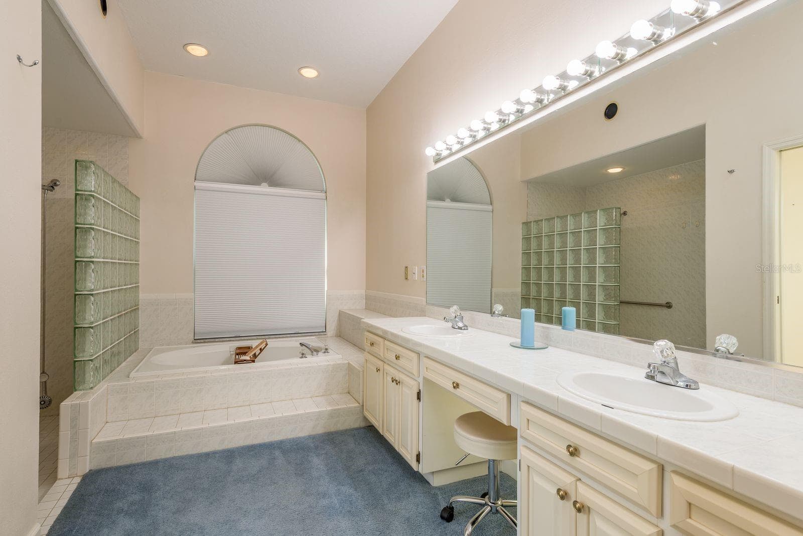 Single Family Residence at 771 WEATHERSFIELD DR, DUNEDIN, photo 19 of 35