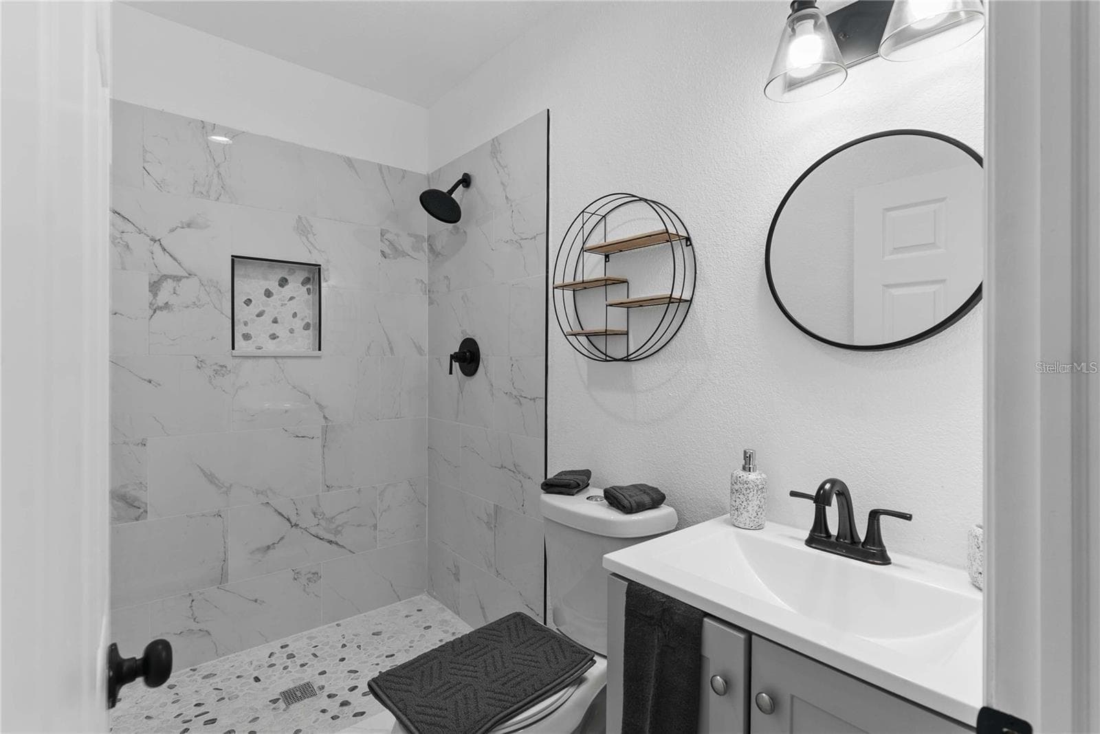 Quadruplex at 412 E HARWOOD ST, ORLANDO, photo 35 of 56