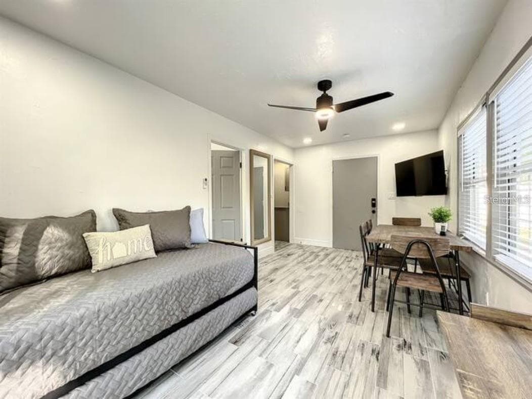 Triplex at 2008 PAGE AVE, ORLANDO, photo 43 of 68