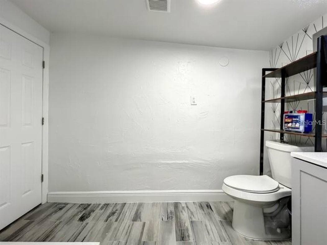 Triplex at 2008 PAGE AVE, ORLANDO, photo 57 of 68