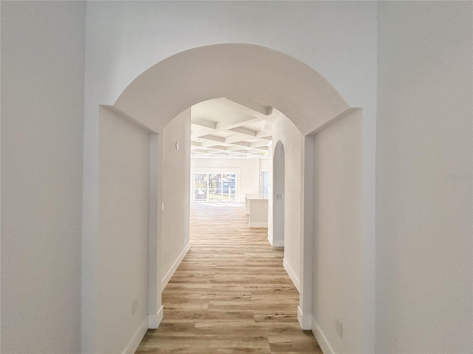 Spacious Beautiful Entry - 407 GEORGIA AVE, CRYSTAL BEACH