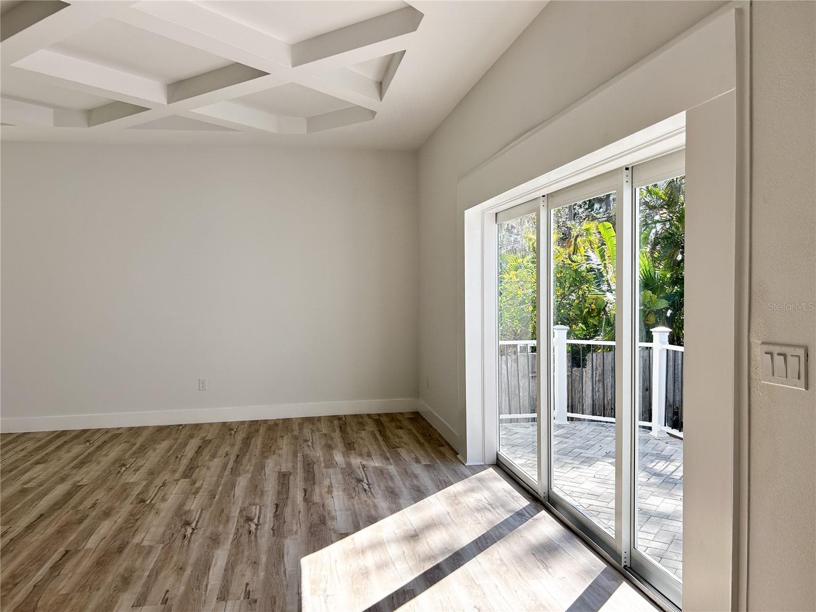 Great Room - 407 GEORGIA AVE, CRYSTAL BEACH