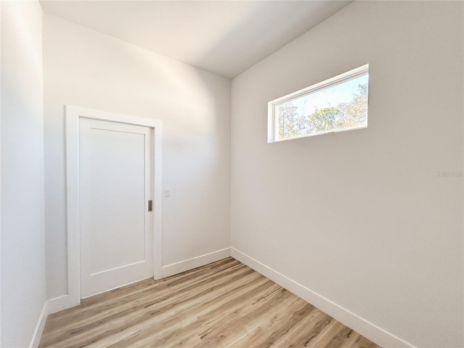Huge Master BR Closet - 407 GEORGIA AVE, CRYSTAL BEACH