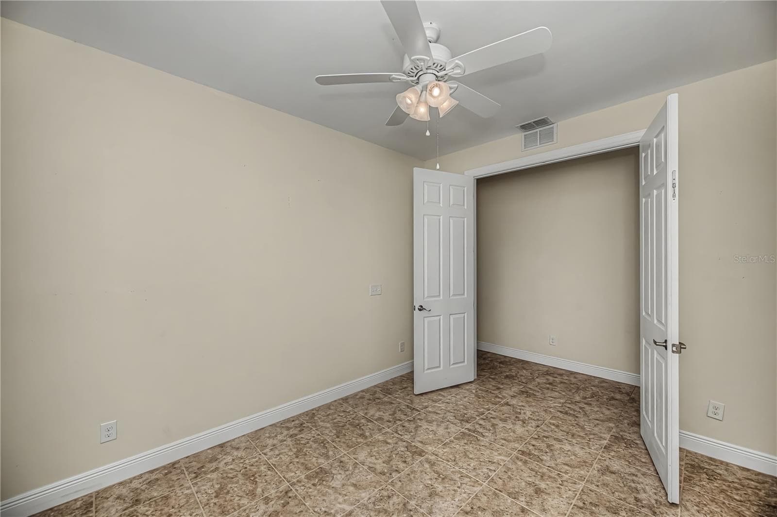den - office - studio: your choice! - 25601 HERITAGE LAKE BLVD #46, PUNTA GORDA