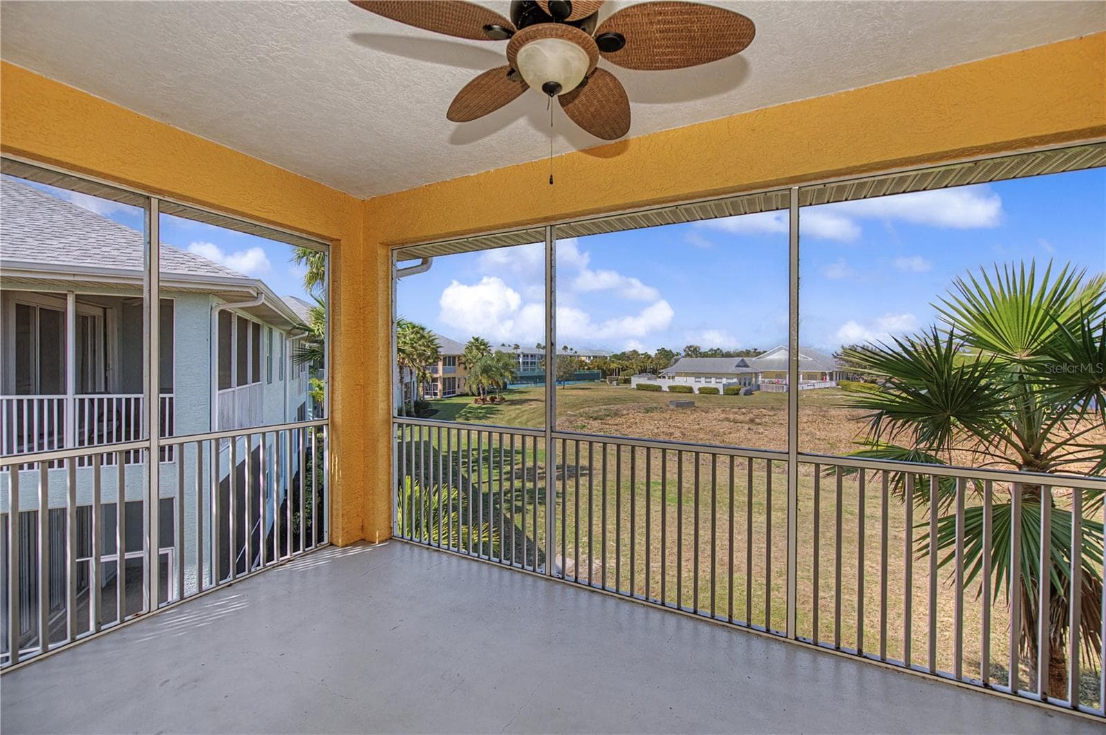 a quiet place to watch the sun rise and enjoy the bird life - 25601 HERITAGE LAKE BLVD #46, PUNTA GORDA