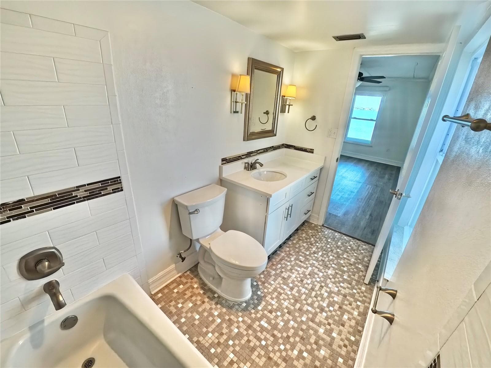 Condominium at 464 N PAULA DR #115, DUNEDIN, photo 12 of 28
