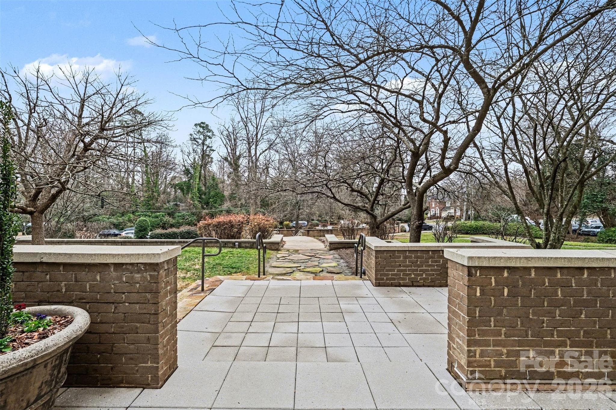 Entrance View - Charlotte