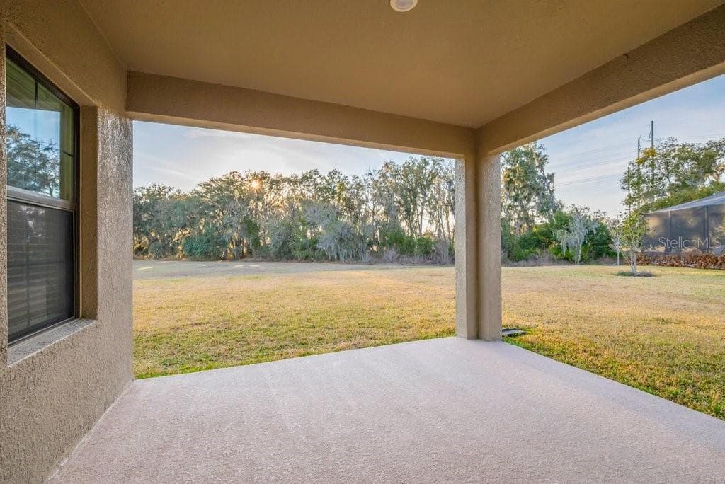 Single Family Residence at 14604 HORSE TROT RD, LITHIA, photo 35 of 62